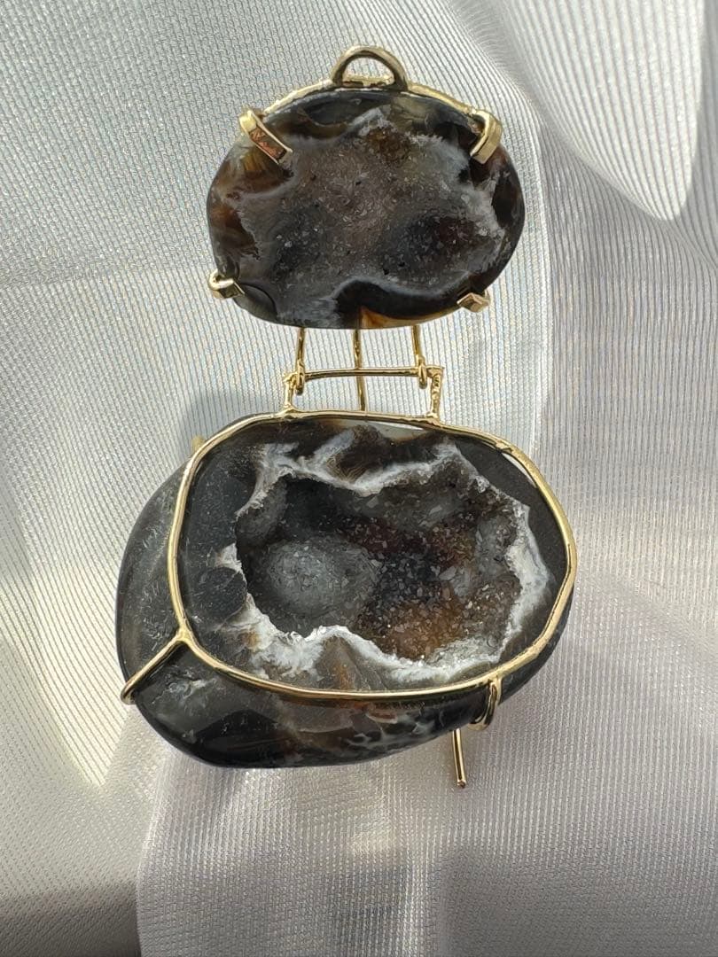 ブラジル産高品質トレジャー瑪瑙　結晶煌めくリングチェア◎ペア