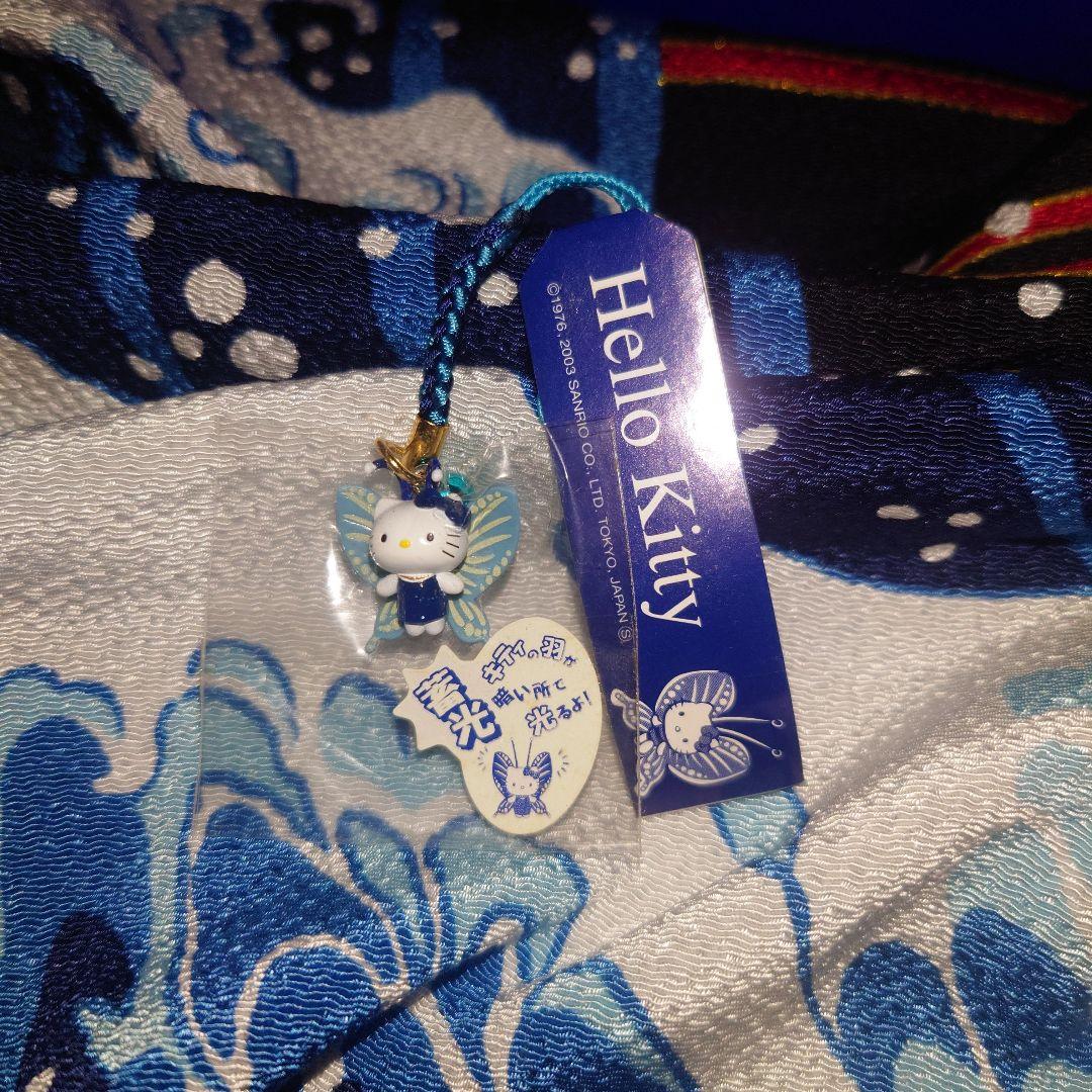 ハローキティ　根付　蝶　バタフライ　妖精　蓄光