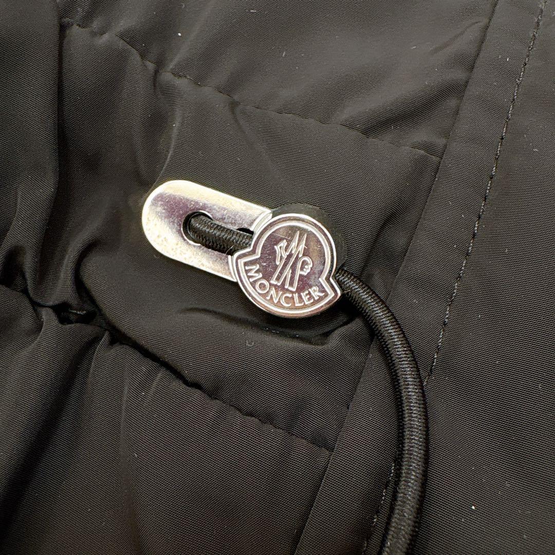美品✨美ライン　モンクレール　マラカイト　ナイロンロングコート　フード付
