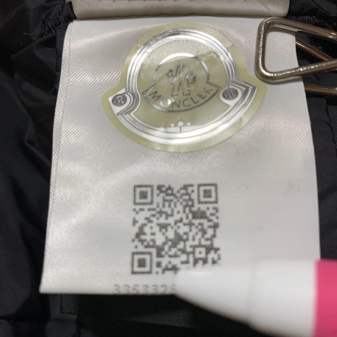 モンクレール　クロエ　KHLOE リアルファー　ダウンジャケット　4D269
