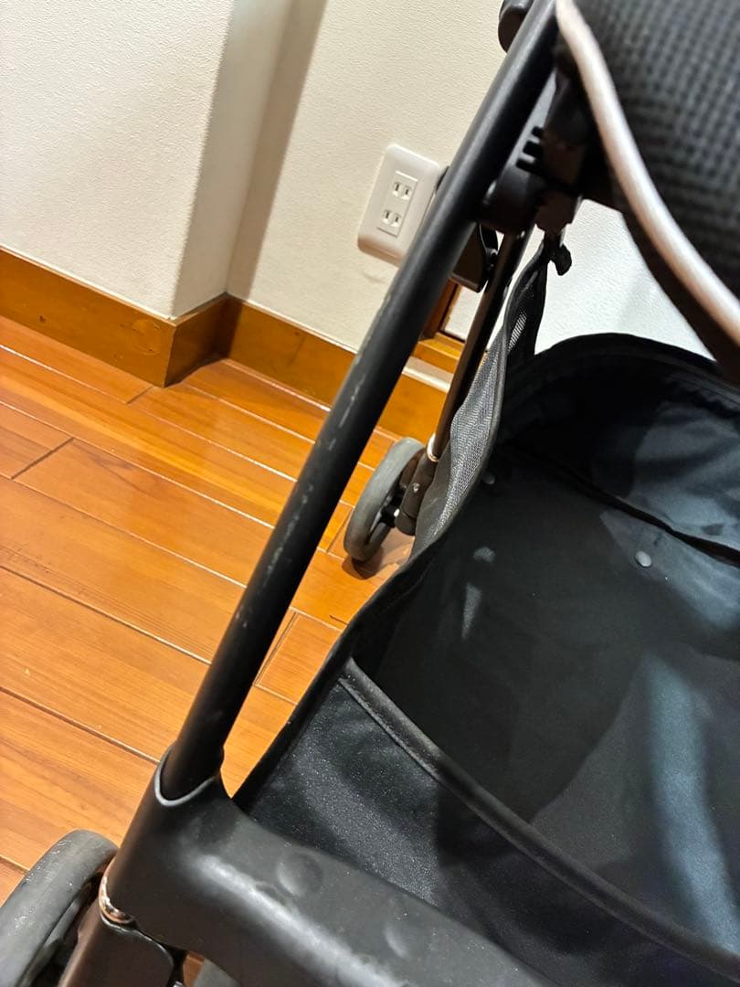 ☆値下げ中☆ Aprica ラクーナクッションフリープラス AB 2023年製