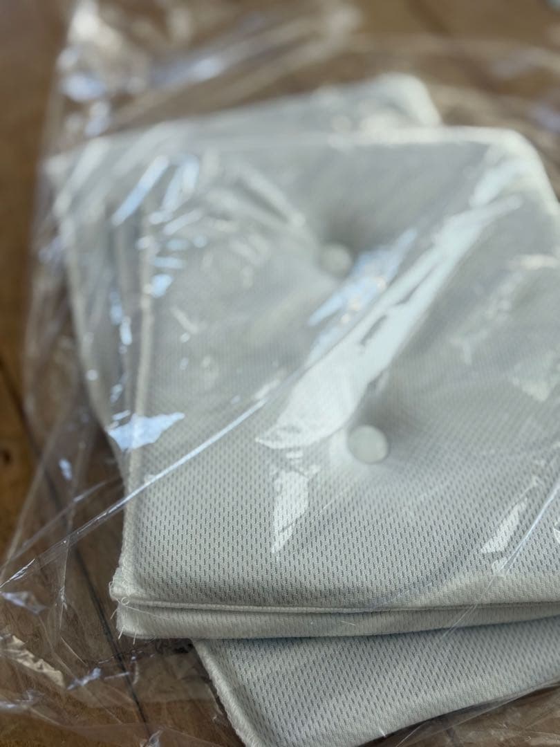 CALQS首と肩がホッとする枕PLUS／2個セット（新品未開封の替えカバー付き）