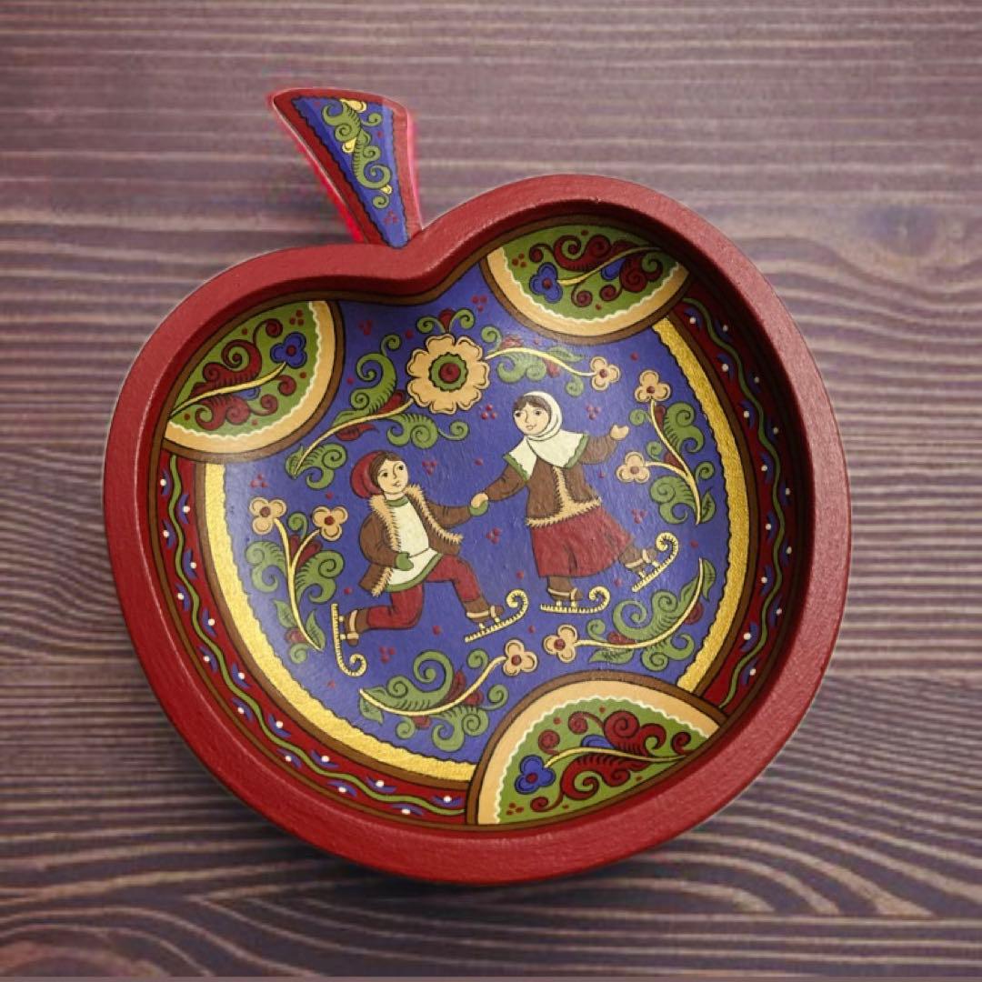 ロシア雑貨☆リンゴ型ミニ飾り皿appleオリガ作マトリョーシカ