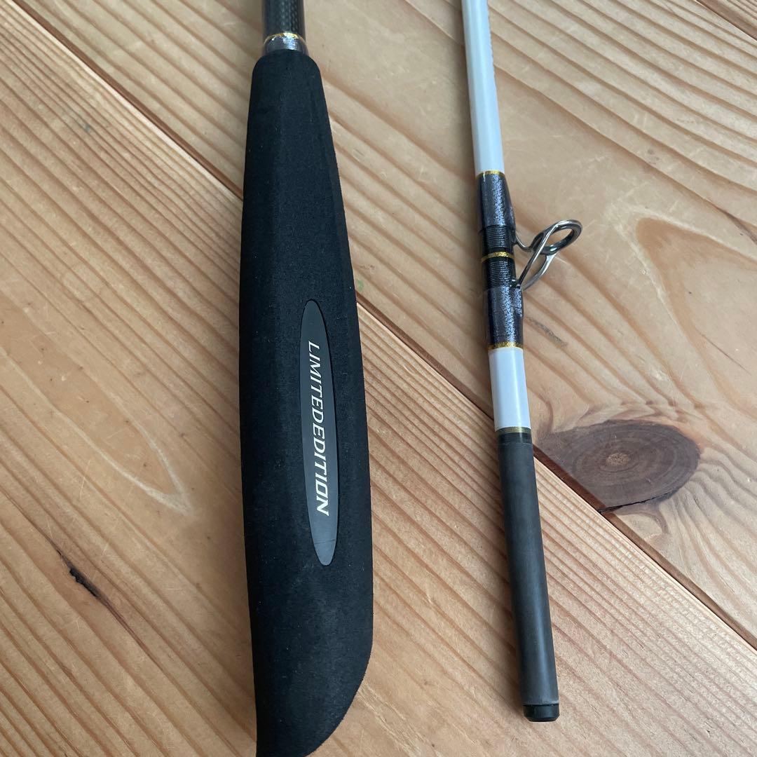 シマノ　ライトゲームリミテッド　TYPE73 H200