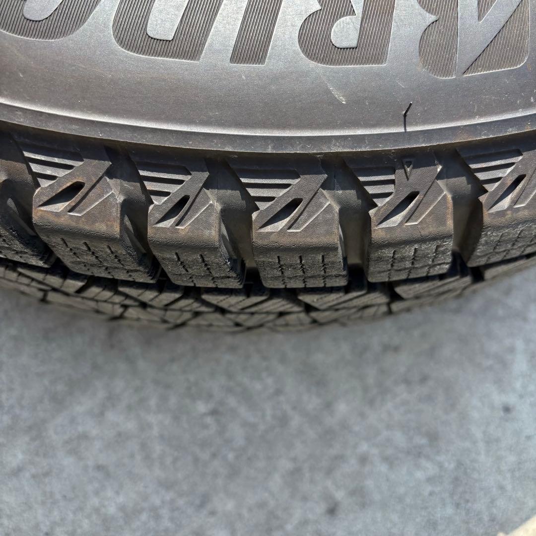 K*u様 ブリヂストン DM-V3 スタッドレスタイヤ　【値下げ不可】　送料無料