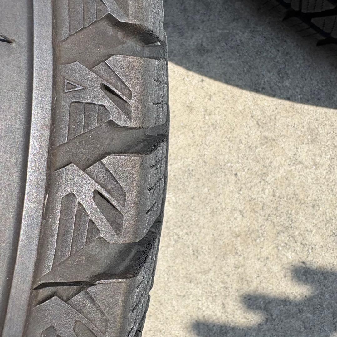 K*u様 ブリヂストン DM-V3 スタッドレスタイヤ　【値下げ不可】　送料無料