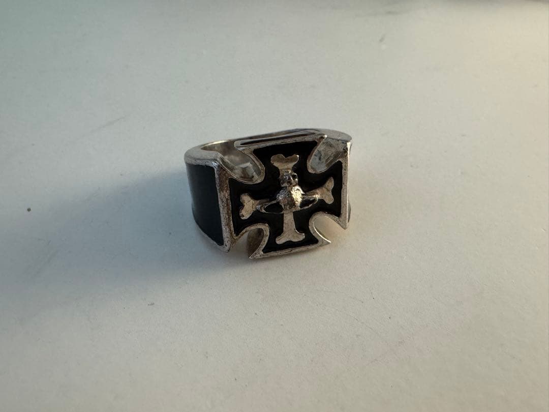 Vivienne Westwood クロスモチーフ リング