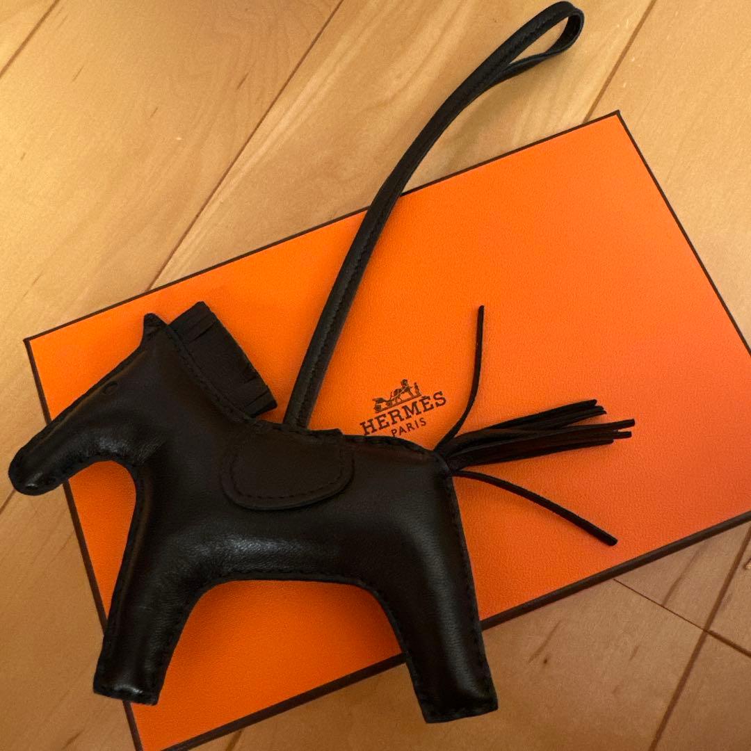 エルメス ロデオチャームMM ソーブラック