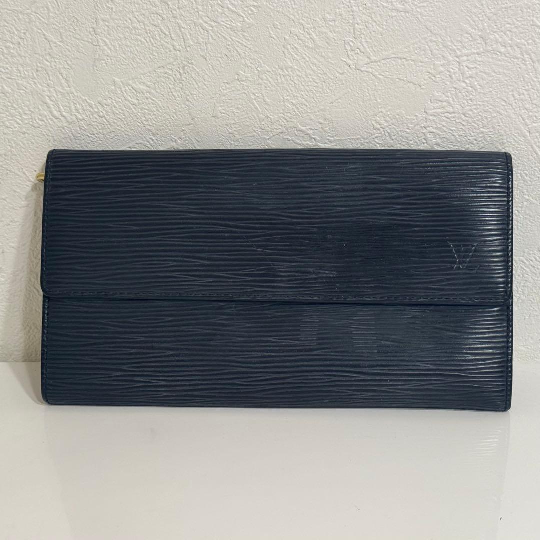 Louis Vuitton ルイヴィトン エピ サラ ノワール 長財布 ブラック