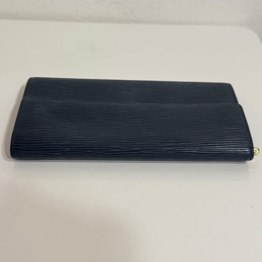 Louis Vuitton ルイヴィトン エピ サラ ノワール 長財布 ブラック
