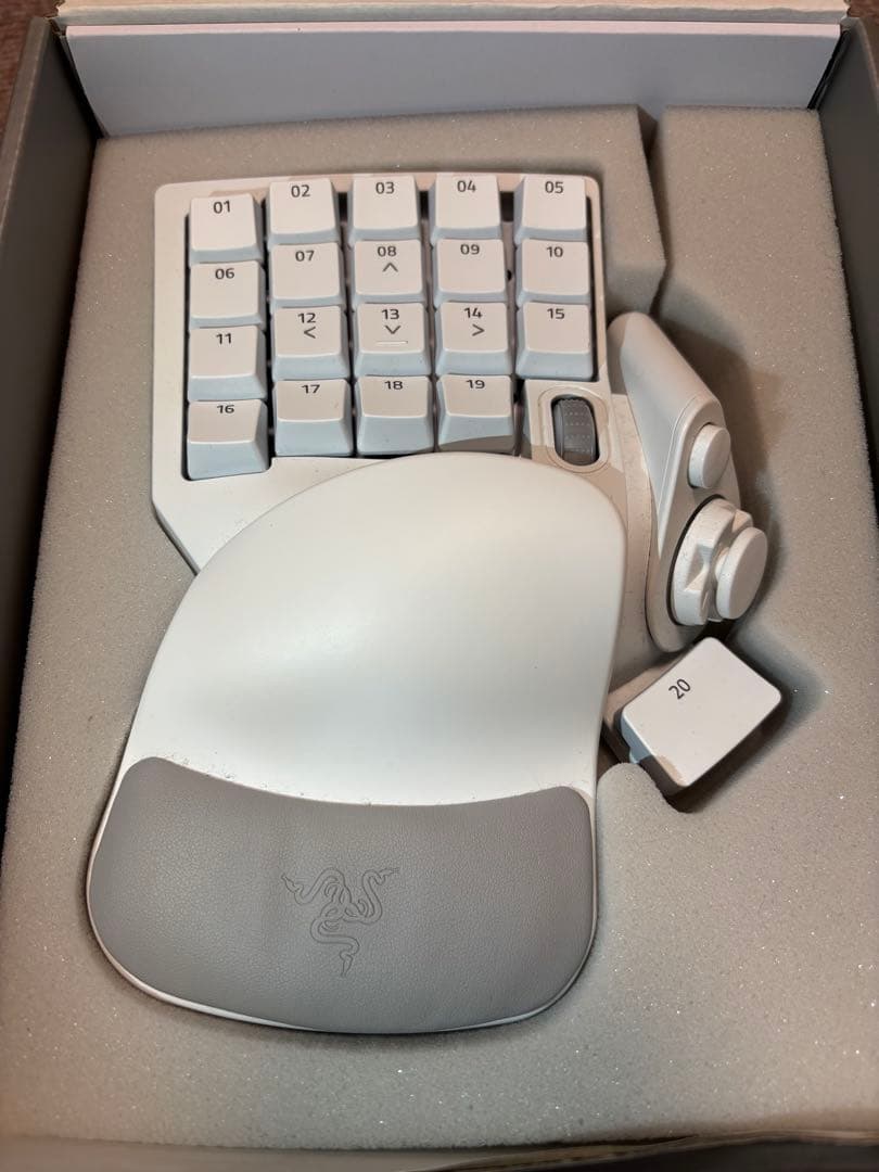 Razer Tartarus Pro ホワイト