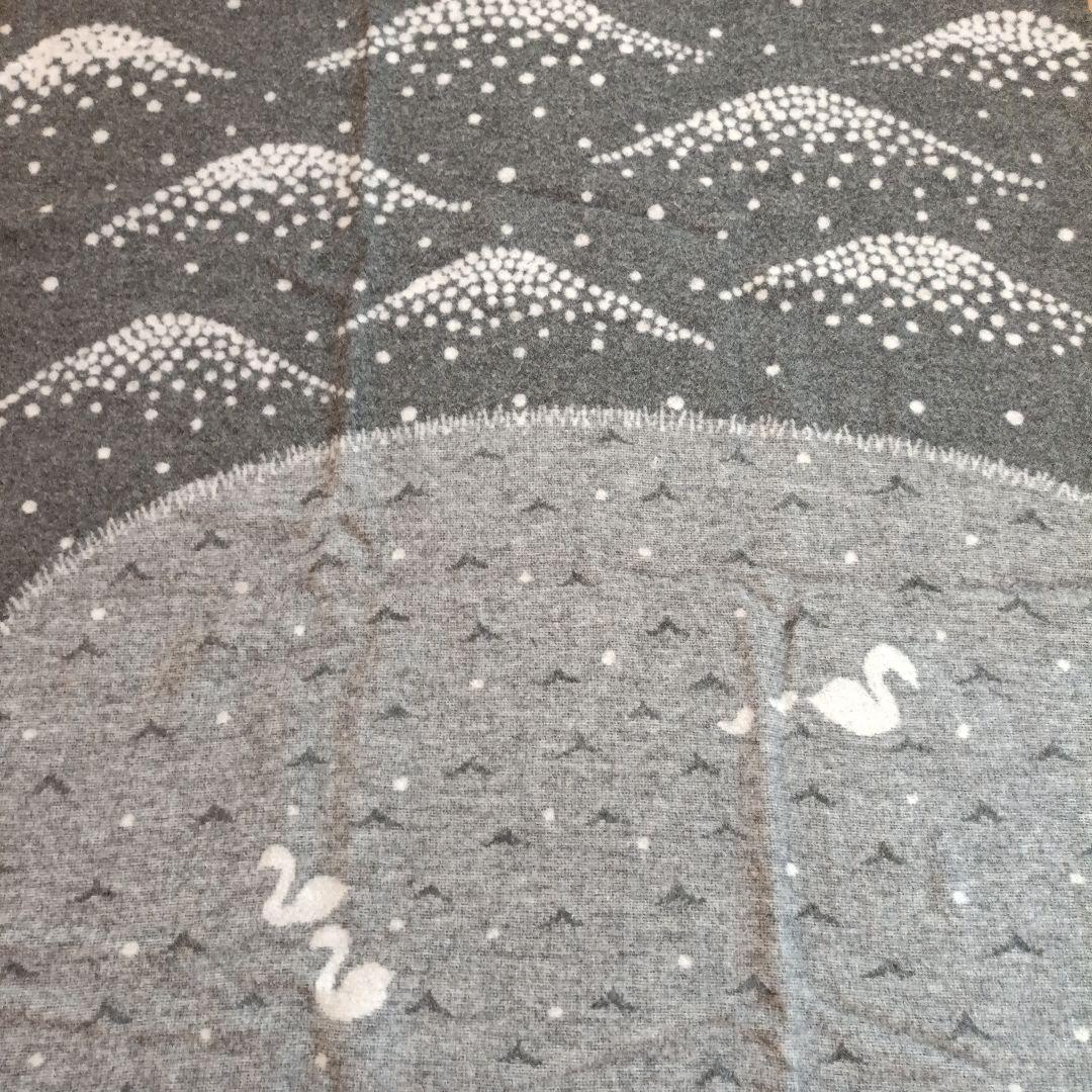 最終お値下KLIPPAN ラムズウールブランケット 130x180cm　グレー