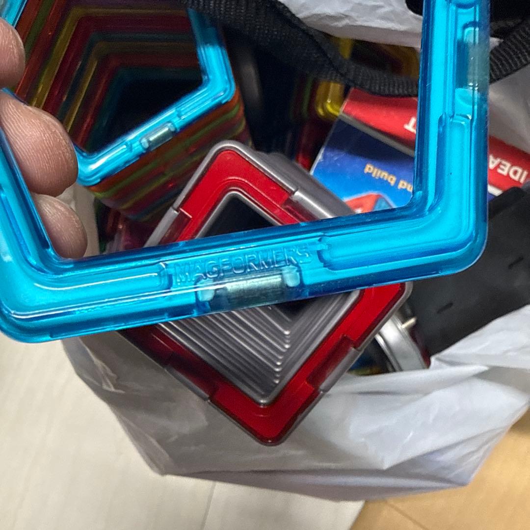 マグフォーマー　220ピース以上+タイヤセット