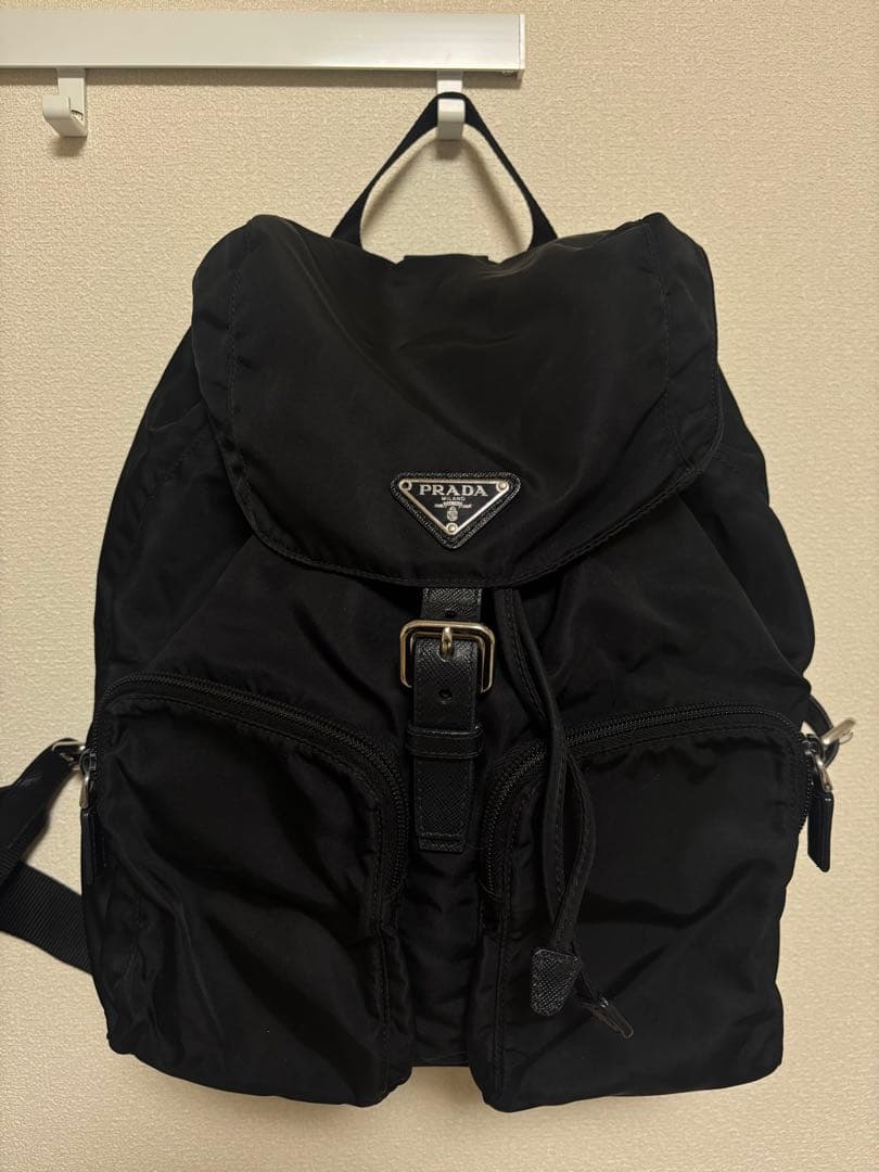 【美品】PRADA プラダ リュック ブラック ナイロン 三角ロゴ　レディース