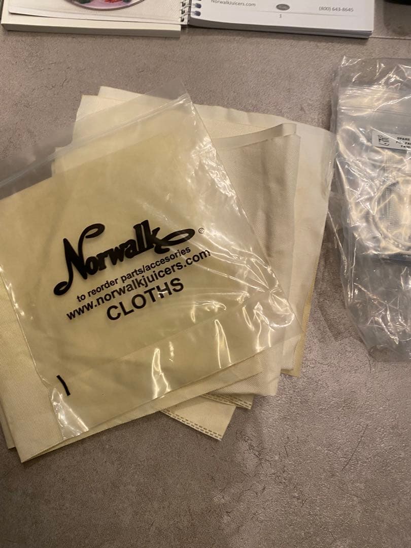 美品Norwalk（ノーウォーク）コールドプレスジューサー Model 280