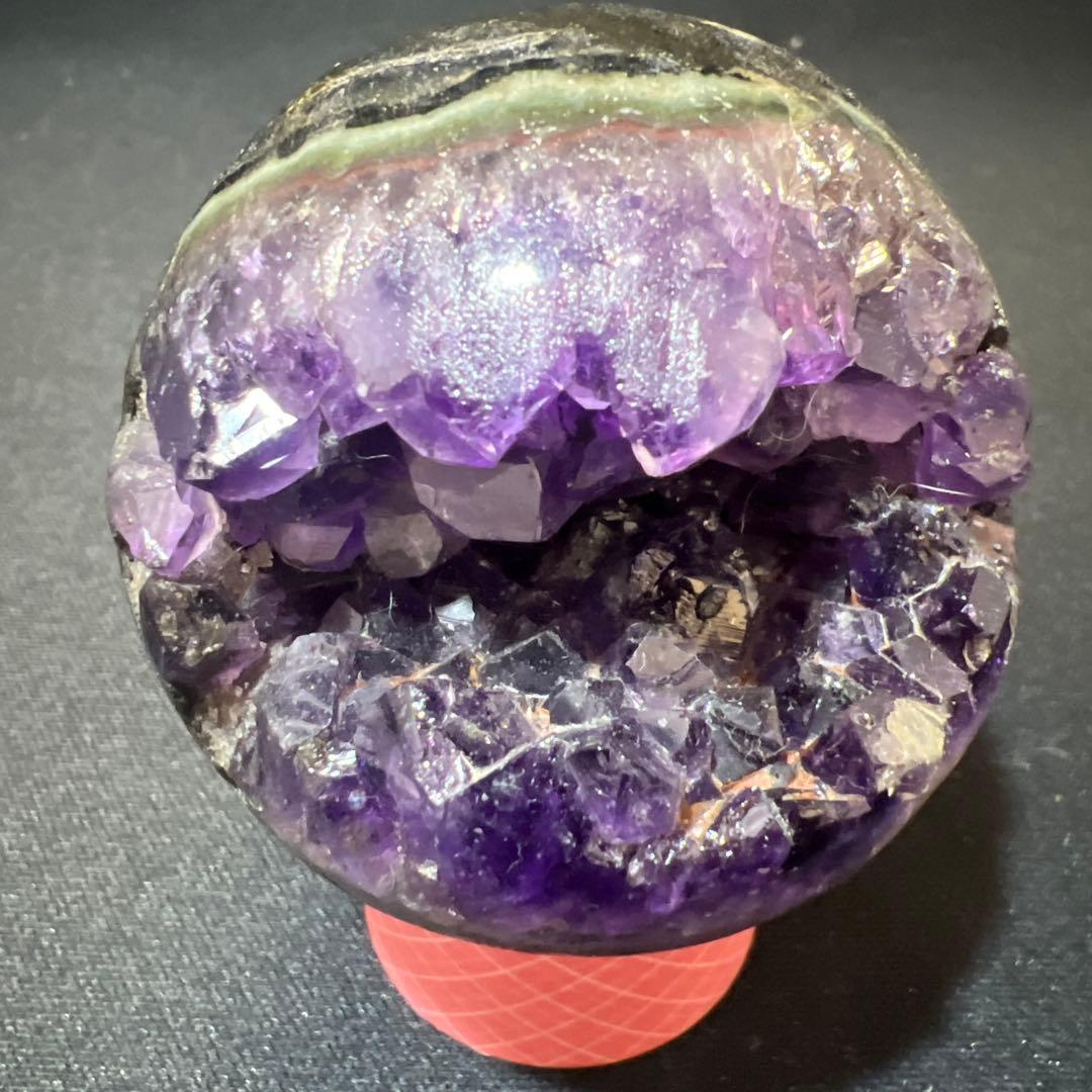 【縁起物】天然石 スマイルストーン アメジスト 笑い石 ジオード