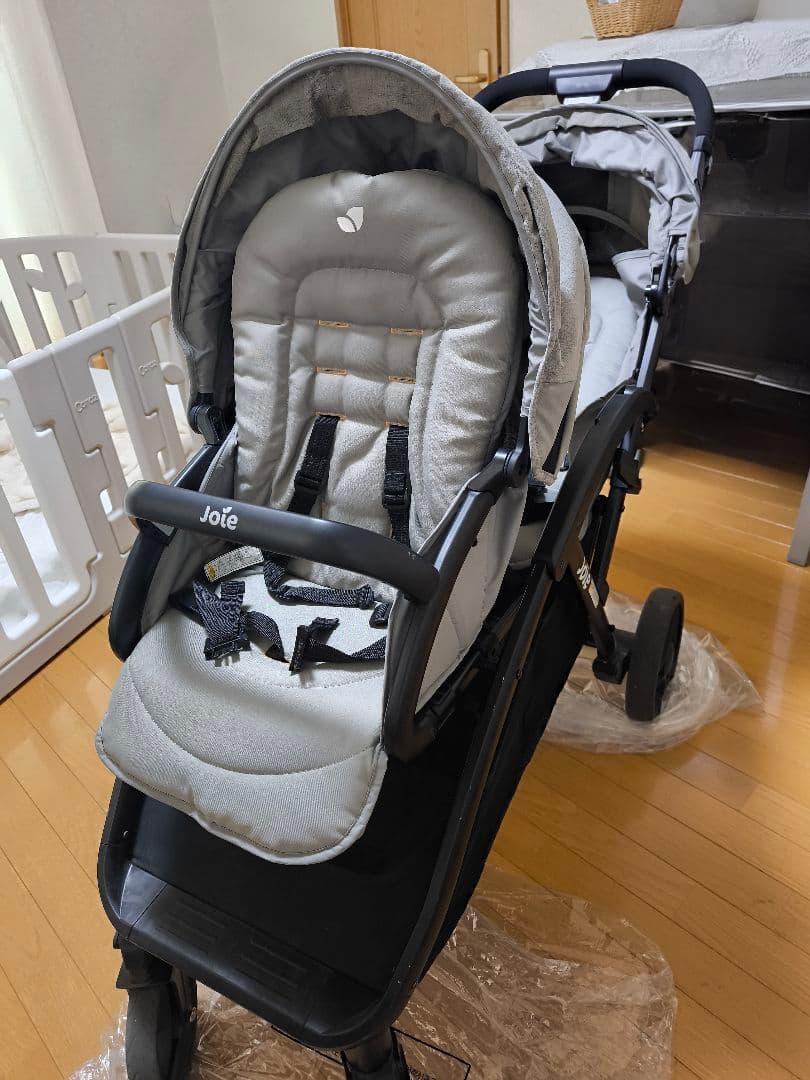 【美品／半年使用】Joie(ジョイー) 二人乗りベビーカー エヴァライトデュオ