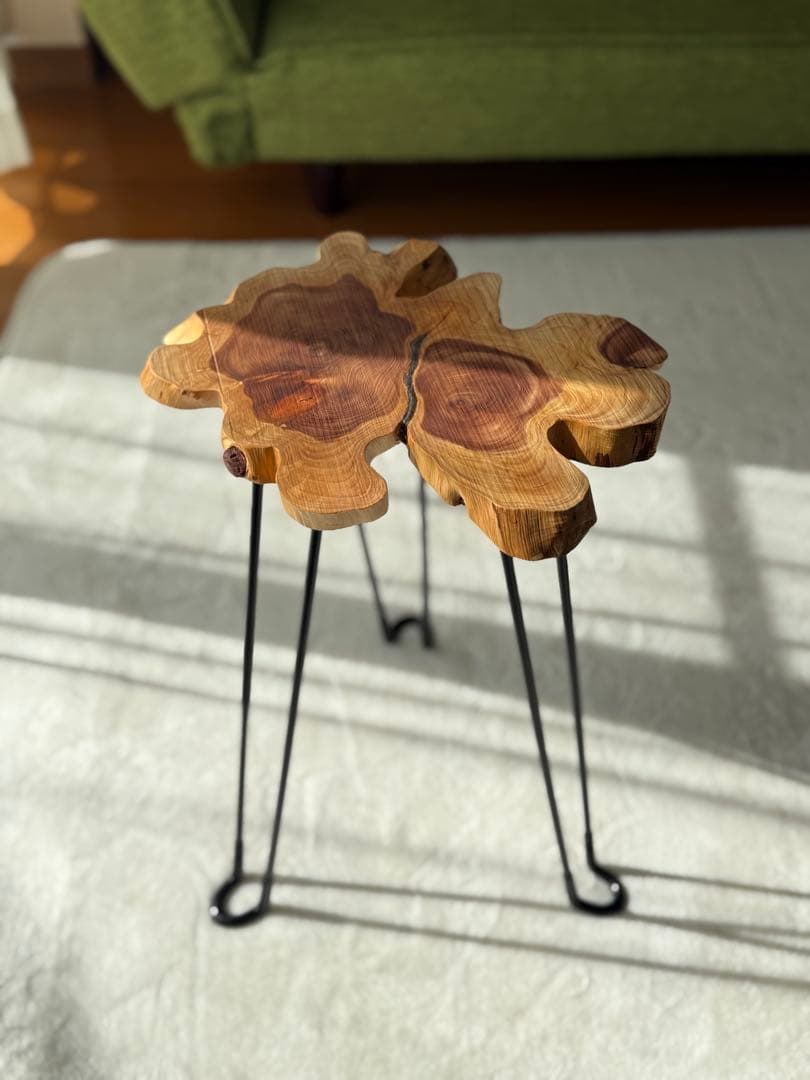 ミニ　コーヒーテーブル　サイドテーブル　切り株　K003