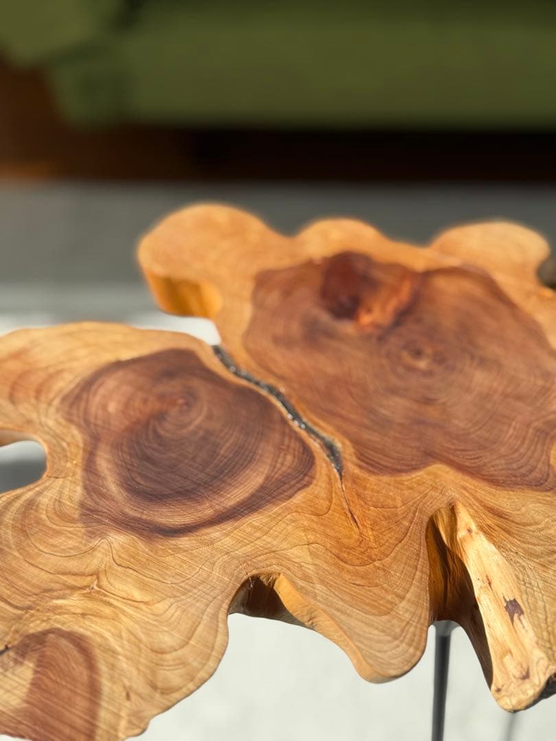 ミニ　コーヒーテーブル　サイドテーブル　切り株　K003