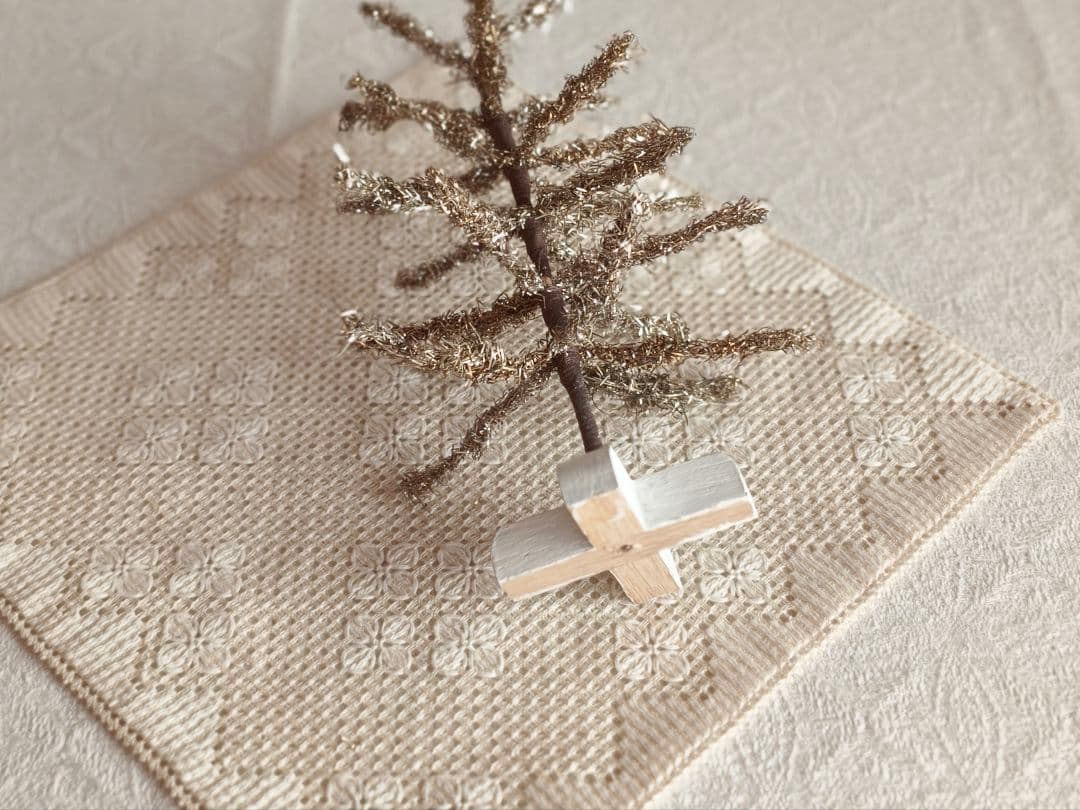 【リュヌとリュカさま】vintage tree ❀ 燻ゴールドのツリー 23cm