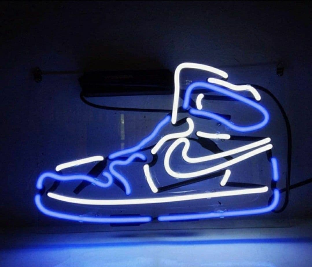 ネオン管　くつ青
