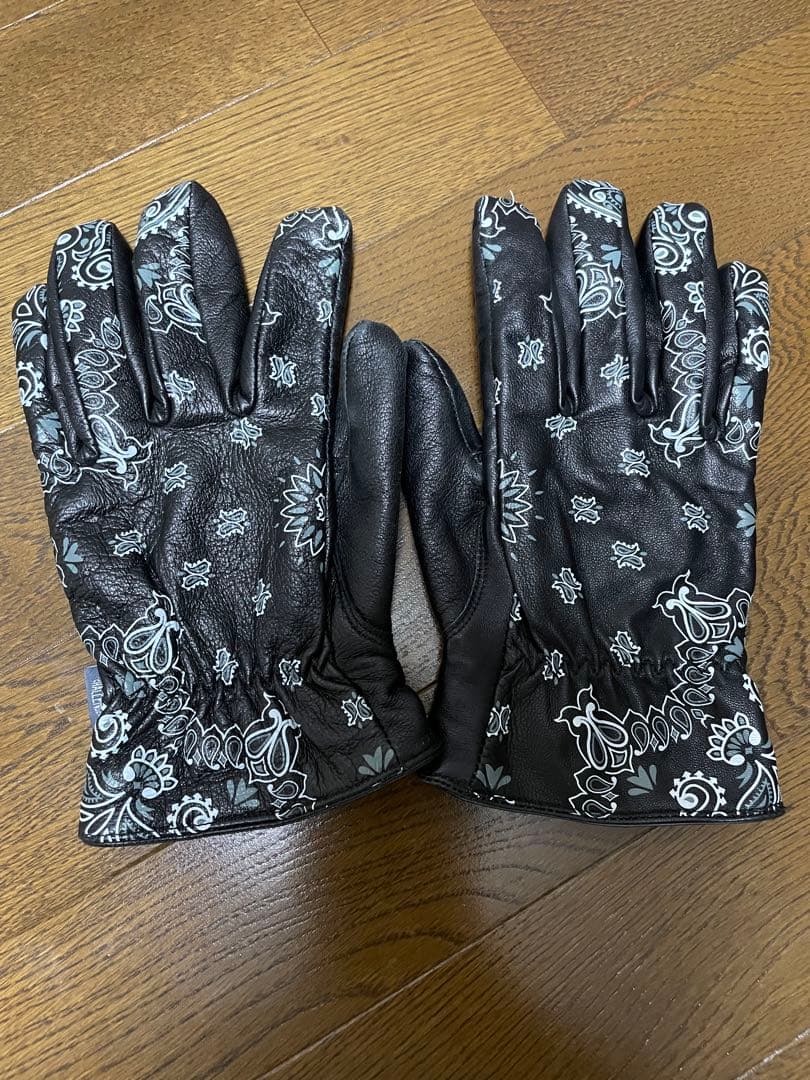 CHALLENGER　チャレンジャー　グローブ　バンダナ