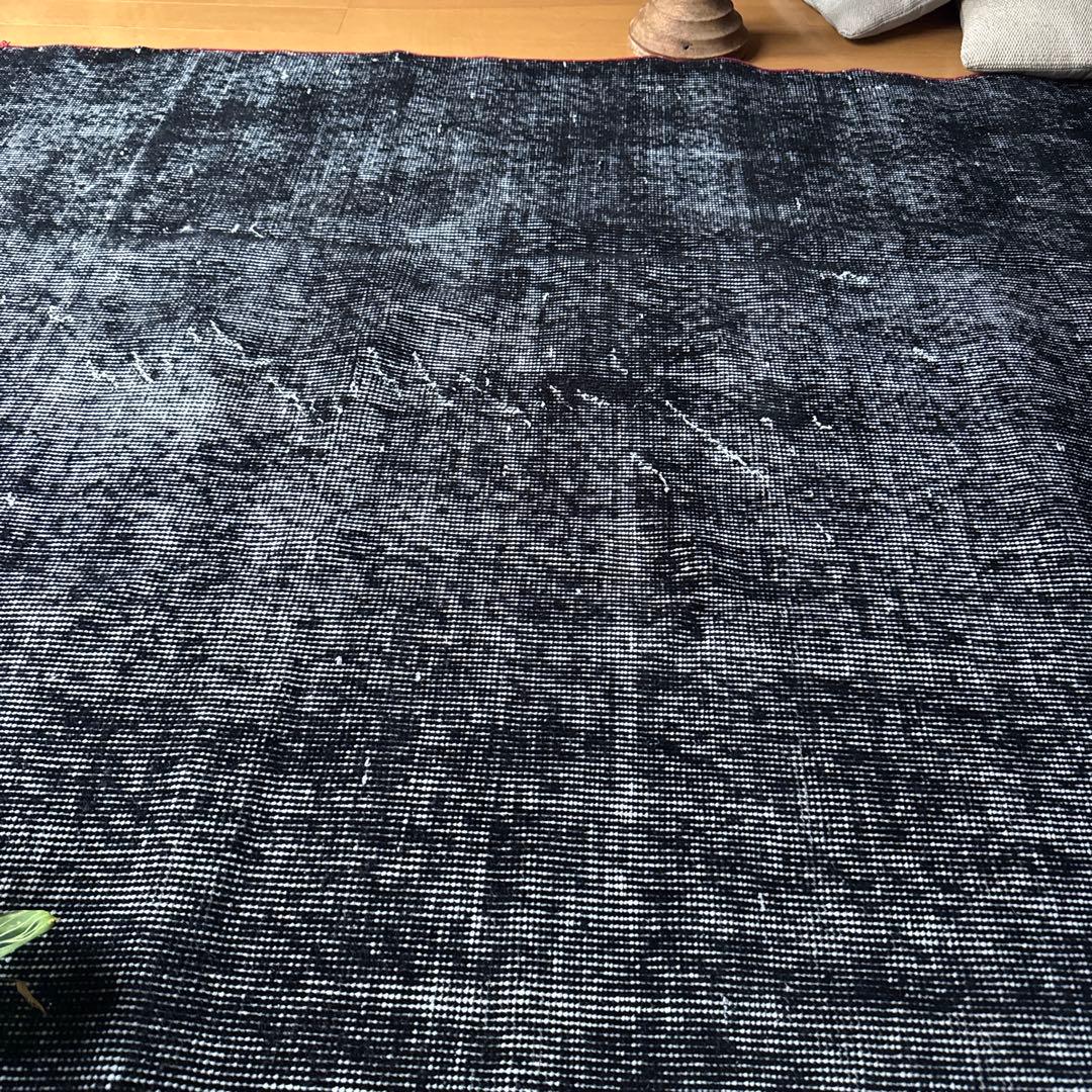 116.5×213.5オーバーダイ　ワンカラー赤ステッチ　トルコヴィンテージラグ