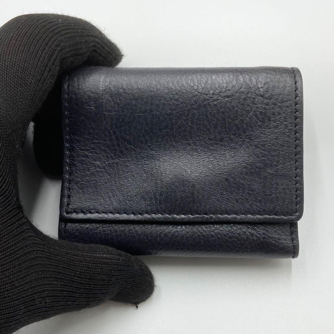 極美品　イルビゾンテ　トリフォルド　折り財布　ロゴ刻印　レザー　ブラック