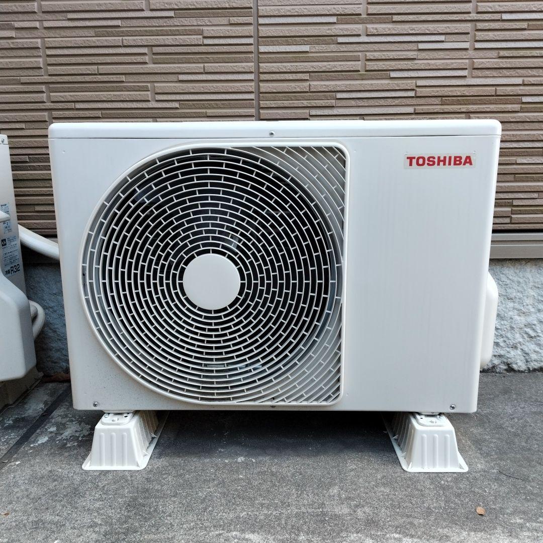 2024年製【直接引取りのみ】東芝エアコンRAS-2513T◆使用頻度極低