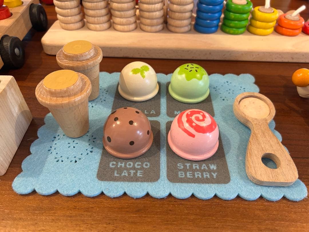 木の玩具まとめ売り　木製14点セットボーネルンド　PlanToys nic社など