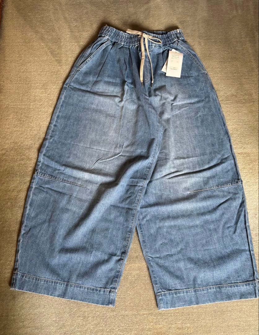 ブーちゃんさま専用　　 フィーリック デニムコクーンシルエットワイドパンツ