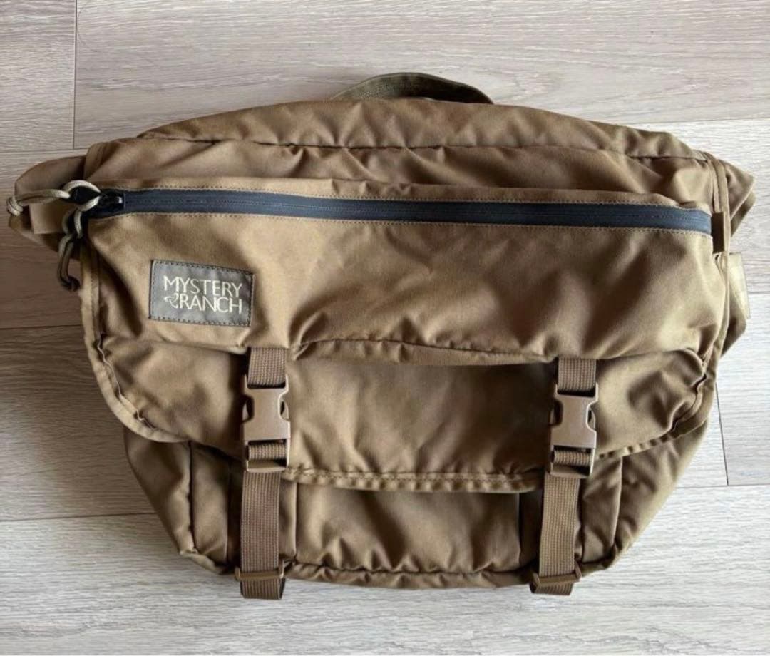 【希少品】【美品】【人気色】MYSTERYRANCH インベーダー コヨーテ