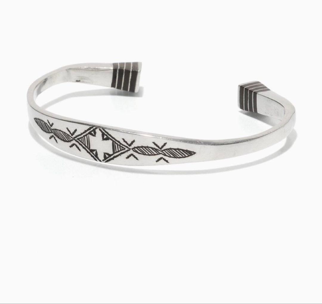 アダワット トゥアレグItri Akshod バングル