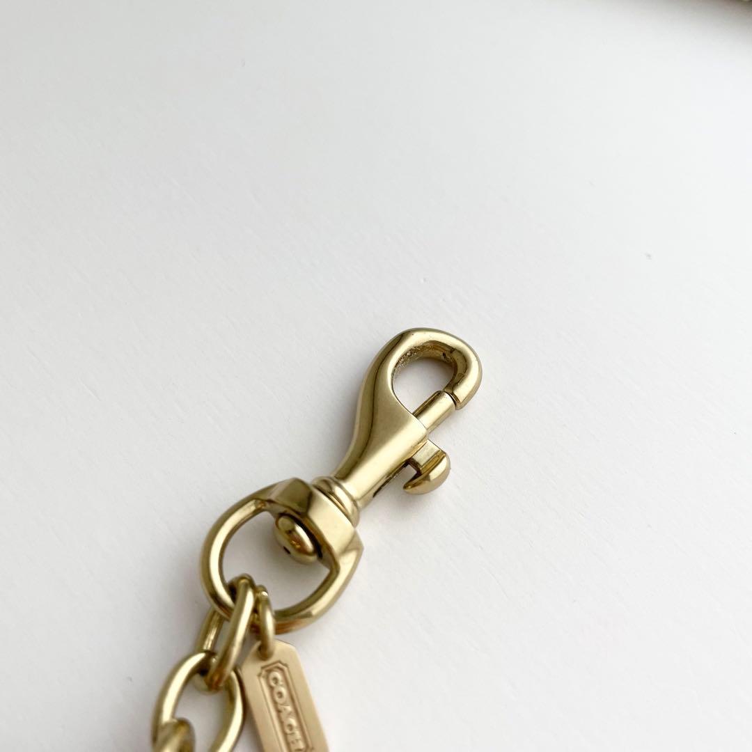 コーチ COACH ストロベリーチャーム キーホルダー シグネチャー ほぼ新品
