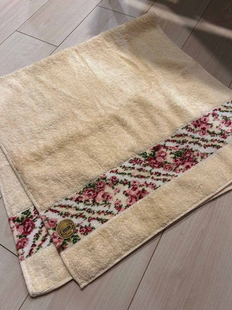 ✨️新品未使用✨️FEILER 花柄 バスタオル 2枚セット