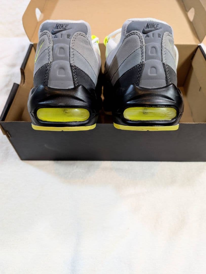 毎日値下げ　着用1回　ナイキID エアマックス95 イエローグラデ　正規品