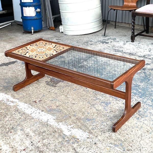 関西限定　送料別　ジープラン　ガラスローテーブル　タイルトップ　G-plan