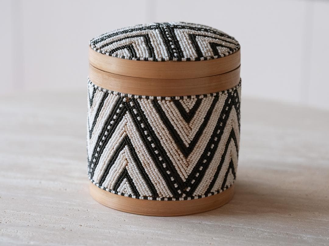 バリ島買付 雑貨 ビーズ装飾 蓋付き小物入れ 3個セット