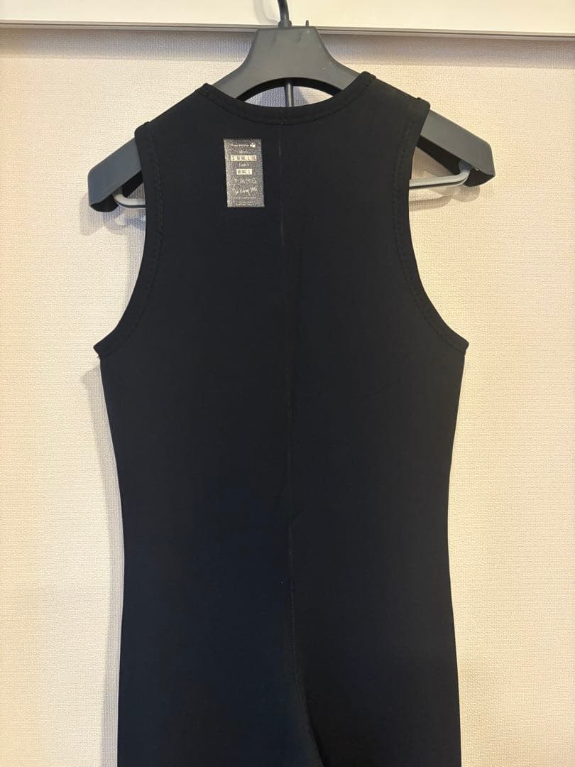 Three Weather ウェットスーツ　セパレート　黒色