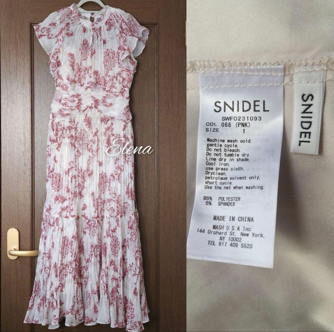 SNIDEL♡プリーツ　オーナメント　プリント　ワンピース
