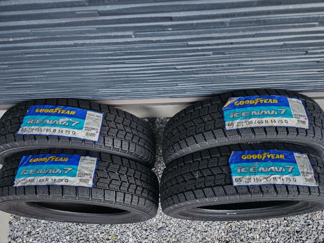 Makati2013　155/65R14 スタッドレス アイスナビ7 ４本