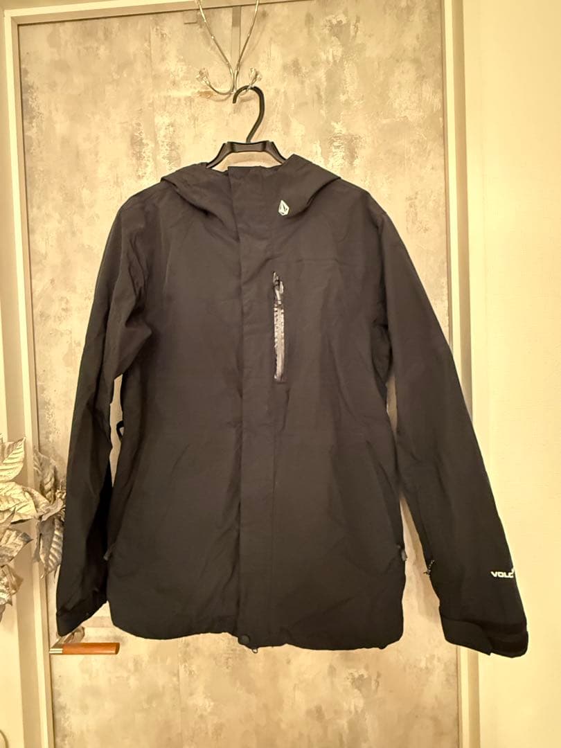 Volcom 黒 スノーボードジャケット　ゴアテックス
