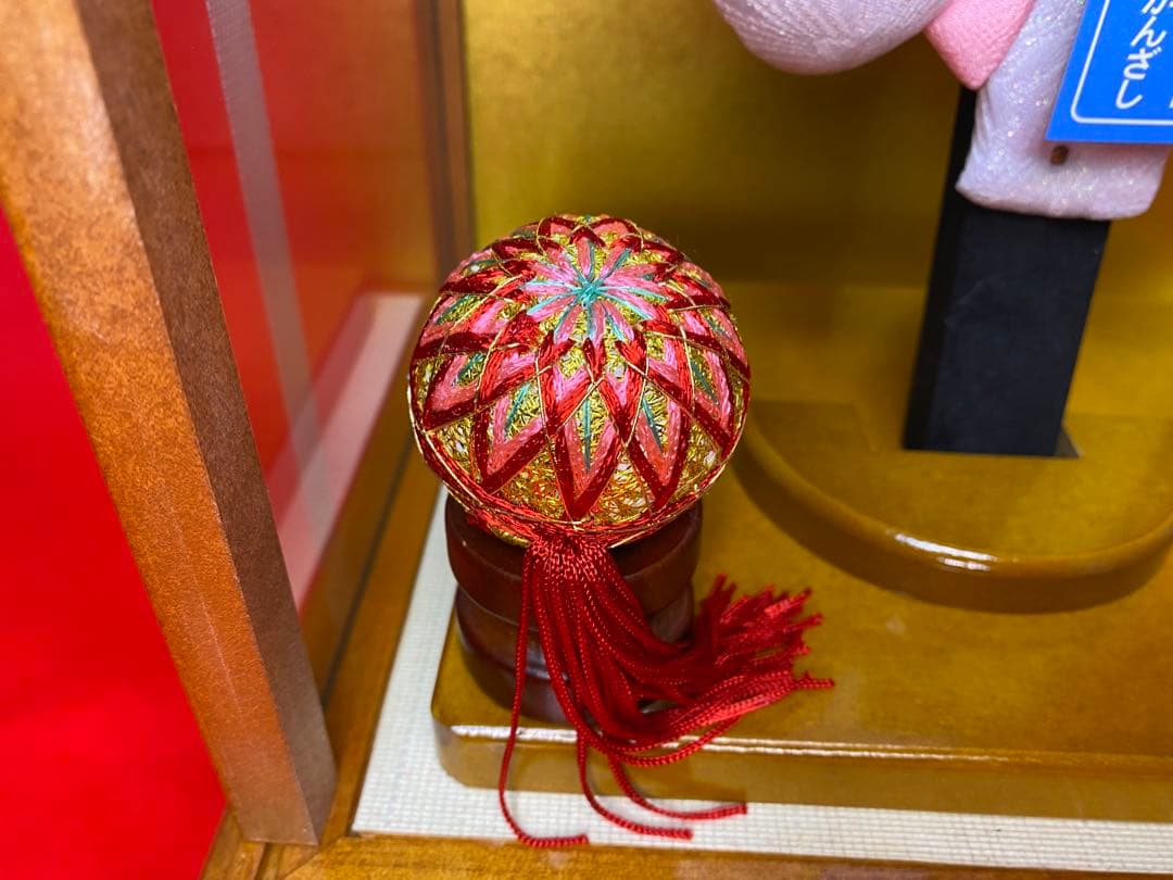 本つげかんざし　羽子板ガラスケース１０号・間口約２７×奥行約２１×高さ約４６㎝