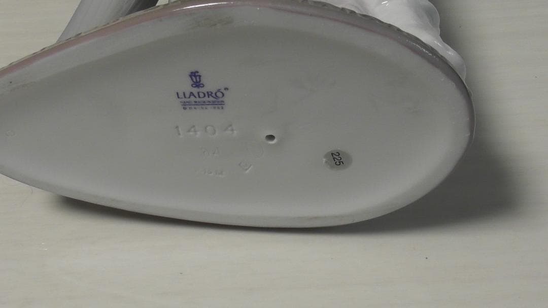 LLADRO　リヤドロ【尊い一日】　Ｈ＝31cm　リアドロ　インテリアＬ530