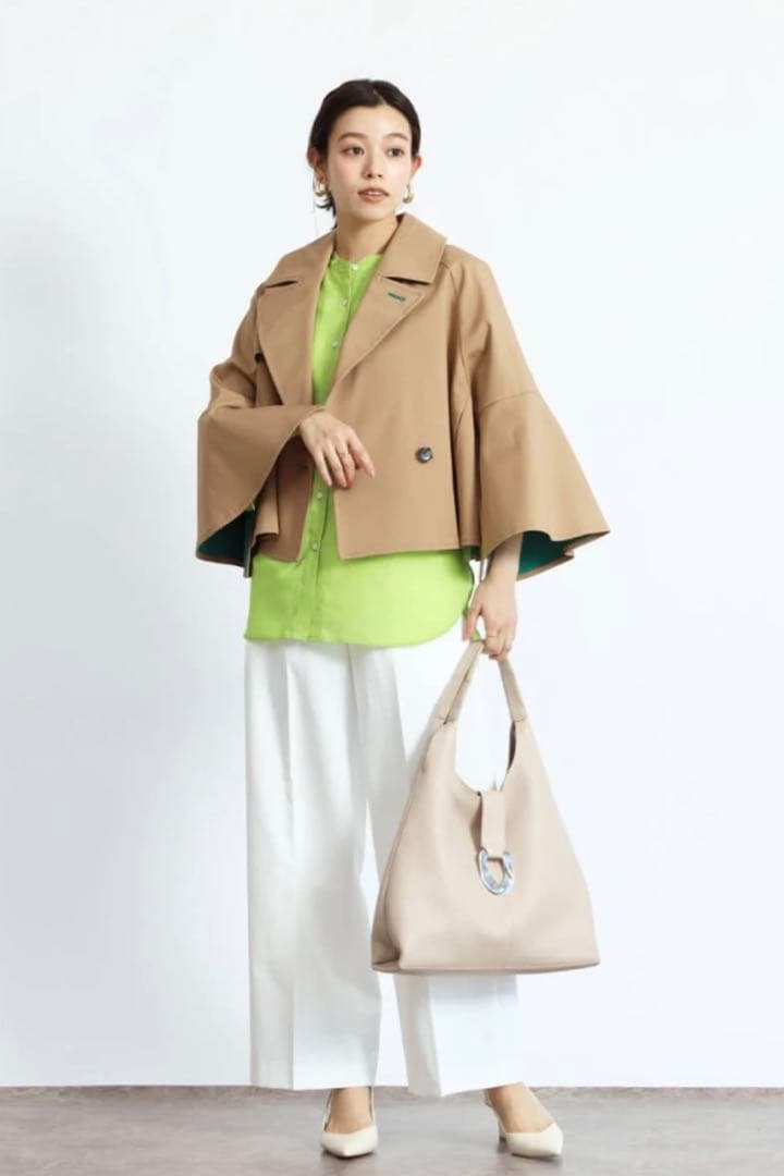 Grandtable フレアスリーブショートアウター　ショート　トレンチコート