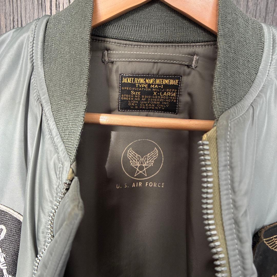 ザリアルマッコイズMA-1ジャケット　トムキャット仕様　X L