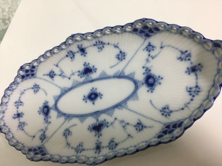 ロイヤルコペンハーゲン  ブルーフルーテッド フルレース ピックルディッシュ