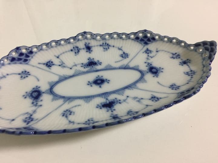 ロイヤルコペンハーゲン  ブルーフルーテッド フルレース ピックルディッシュ