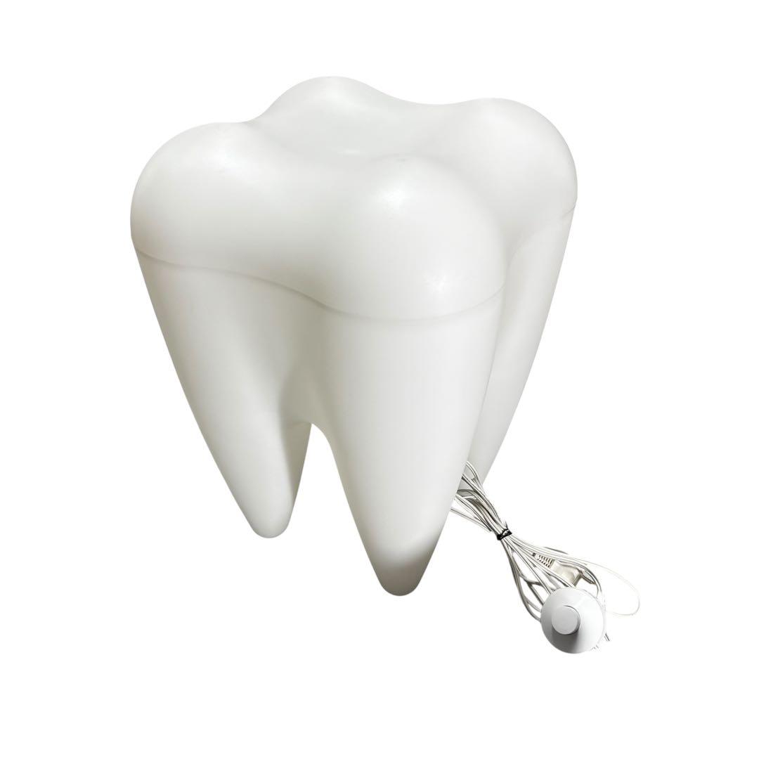 TOOTH LAMP トゥースランプ　フロアランプ　スツール　座れるランプ