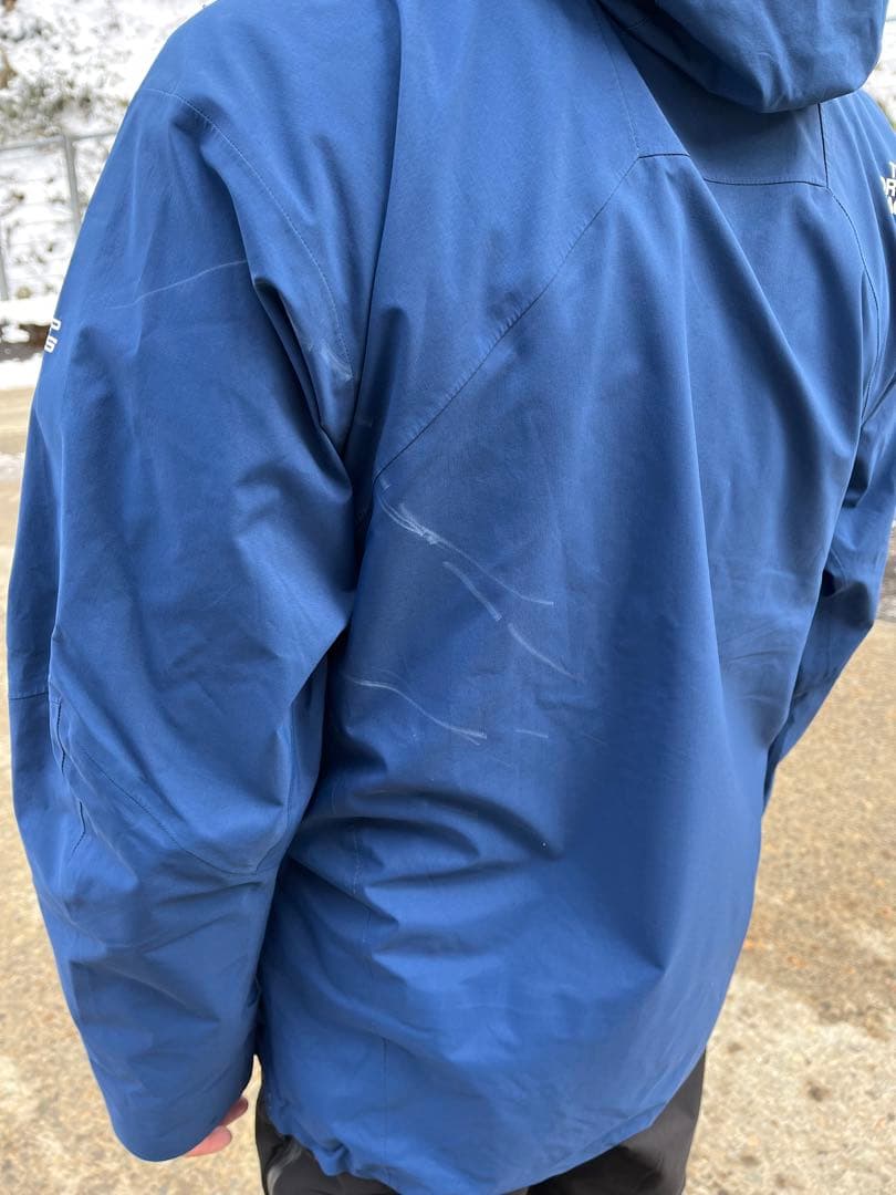 ノースフェイス　スノーボードウエア